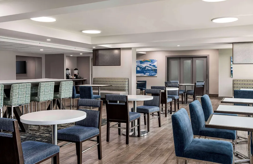 Hampton Inn Chicago-O'Hare International Airport-1