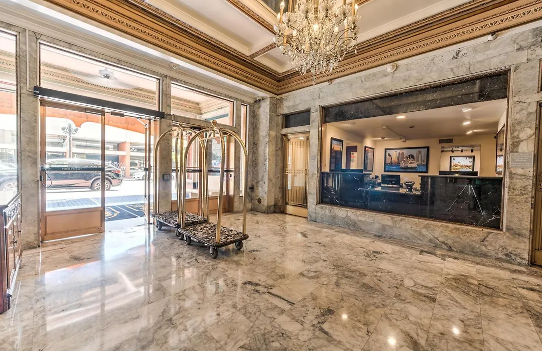 Gaslamp Plaza Suites-1