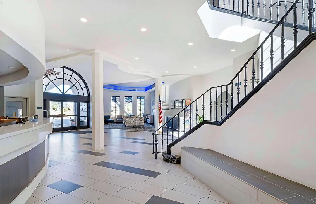 Best Western Posada Royale Hotel & Suites-1