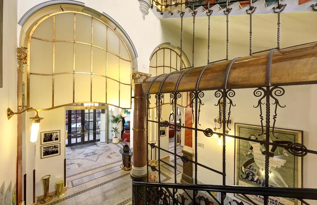 Hotel Paris Prague-1
