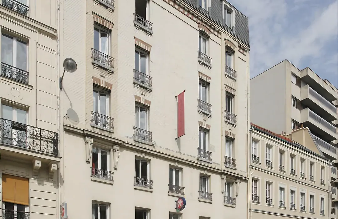Alfred Hotels Paris Lecourbe- Hôtel Rénové-1