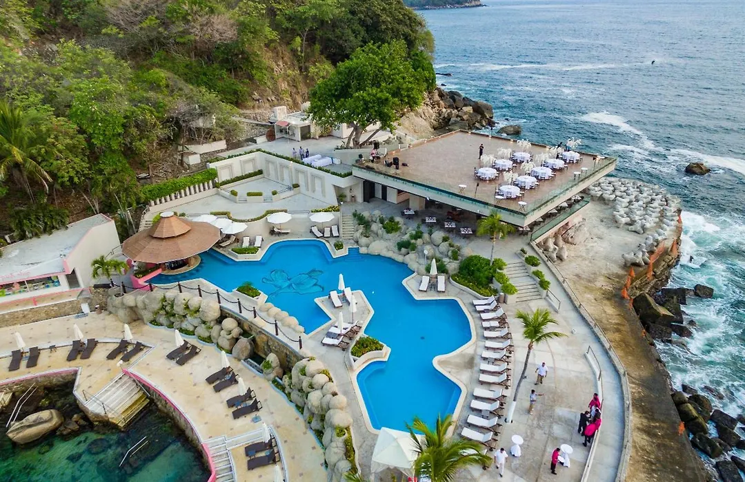Las Brisas Acapulco-1