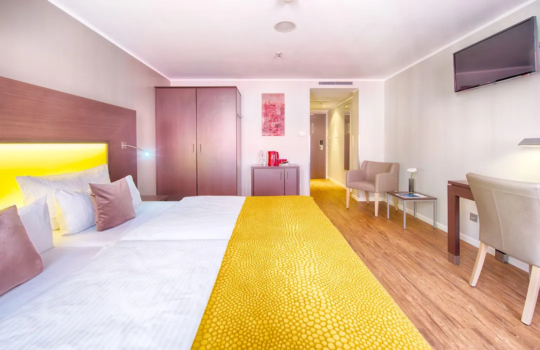 Leonardo Hotel München City Center-1