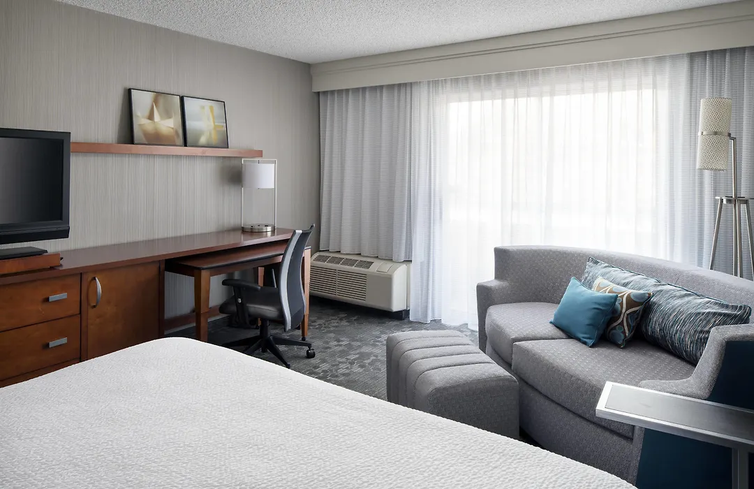 Courtyard By Marriott San Mateo Foster City-1