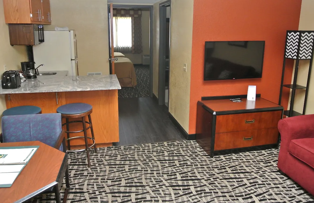 Quality Inn & Suites Mayo Clinic Area-1