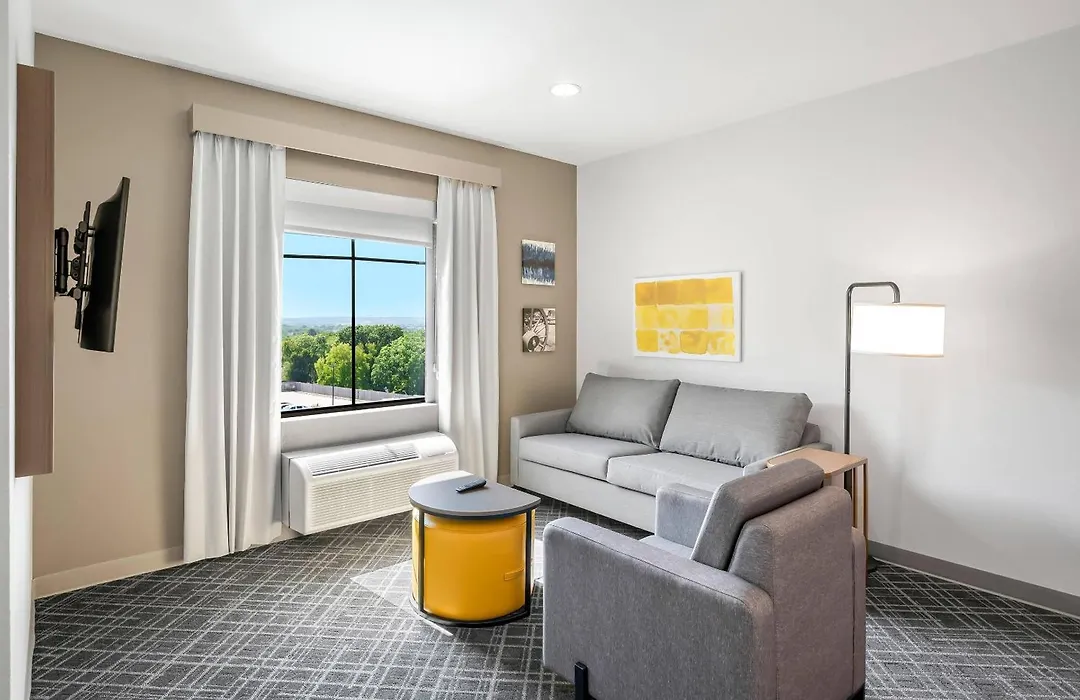 Comfort Inn & Suites Fort Smith I-540-1