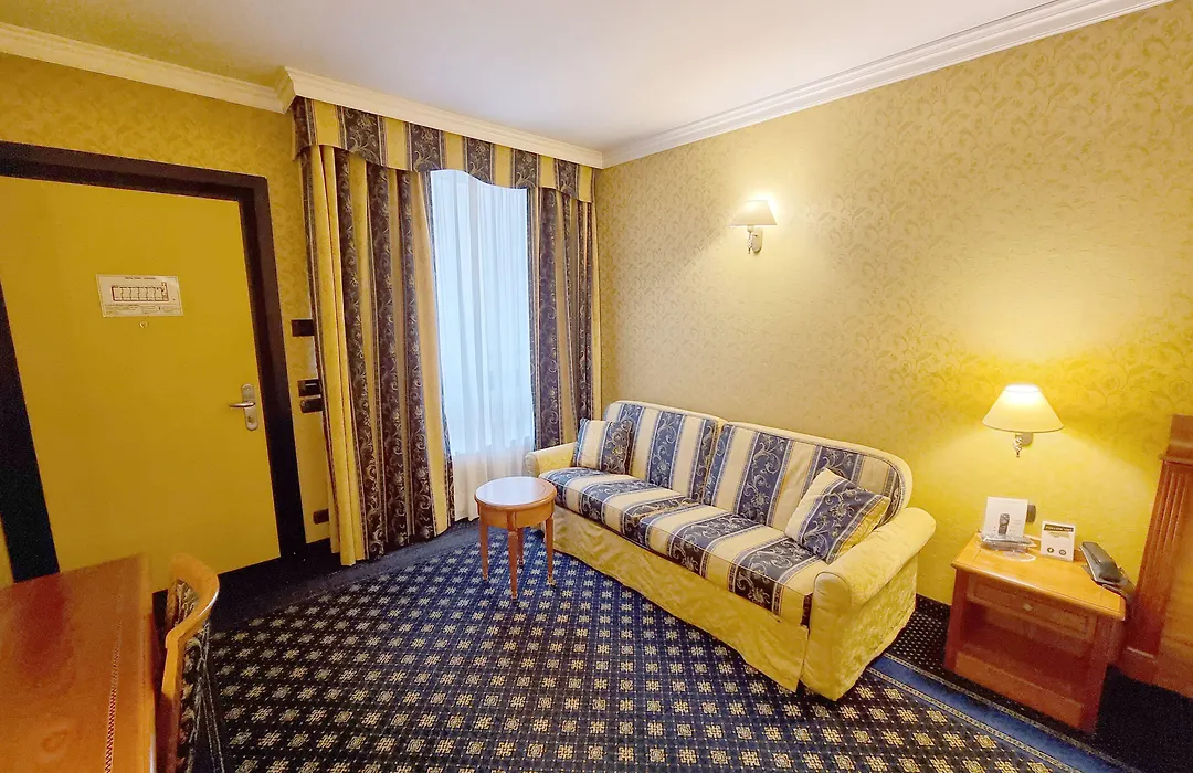 Hotel Ovest-1