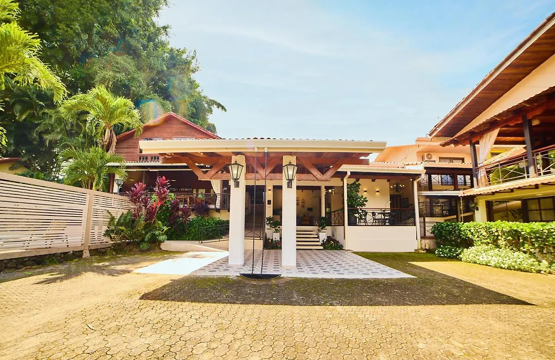 El Rodeo Estancia Boutique Hotel & Steakhouse-1