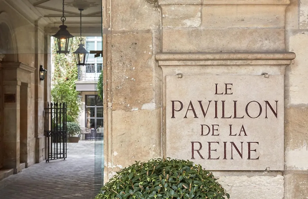 Hôtel Le Pavillon de la Reine-1