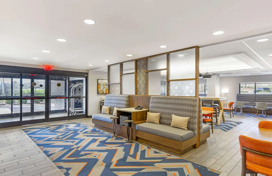 Hampton Inn Mebane-1