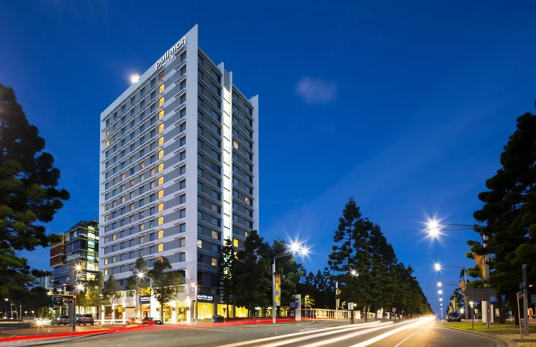 Pullman Sydney Olympic Park-1