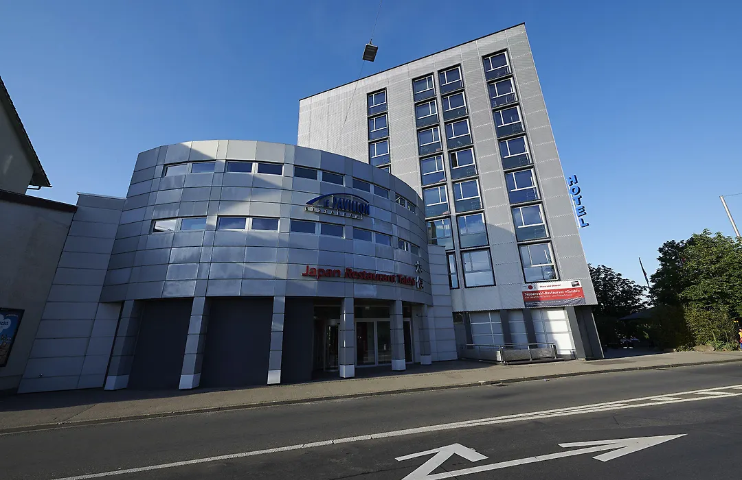Hotel Ambassador-1