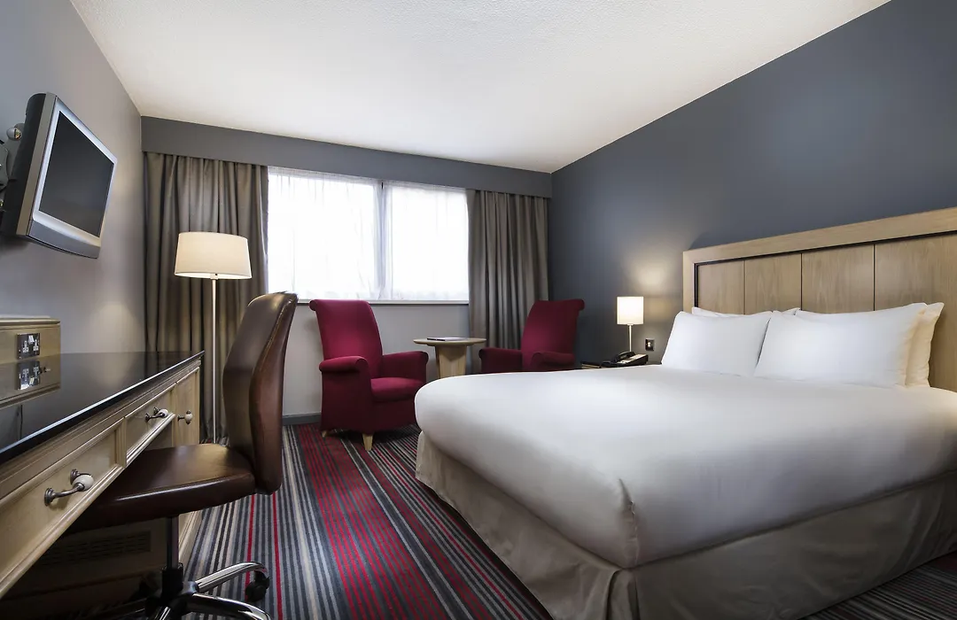 Park Inn By Radisson Cardiff City Centre-1