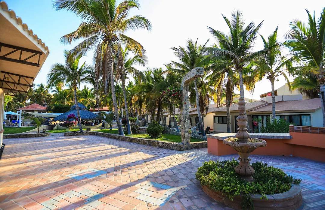 Buena Vista Oceanfront & Hot Springs Resort-1