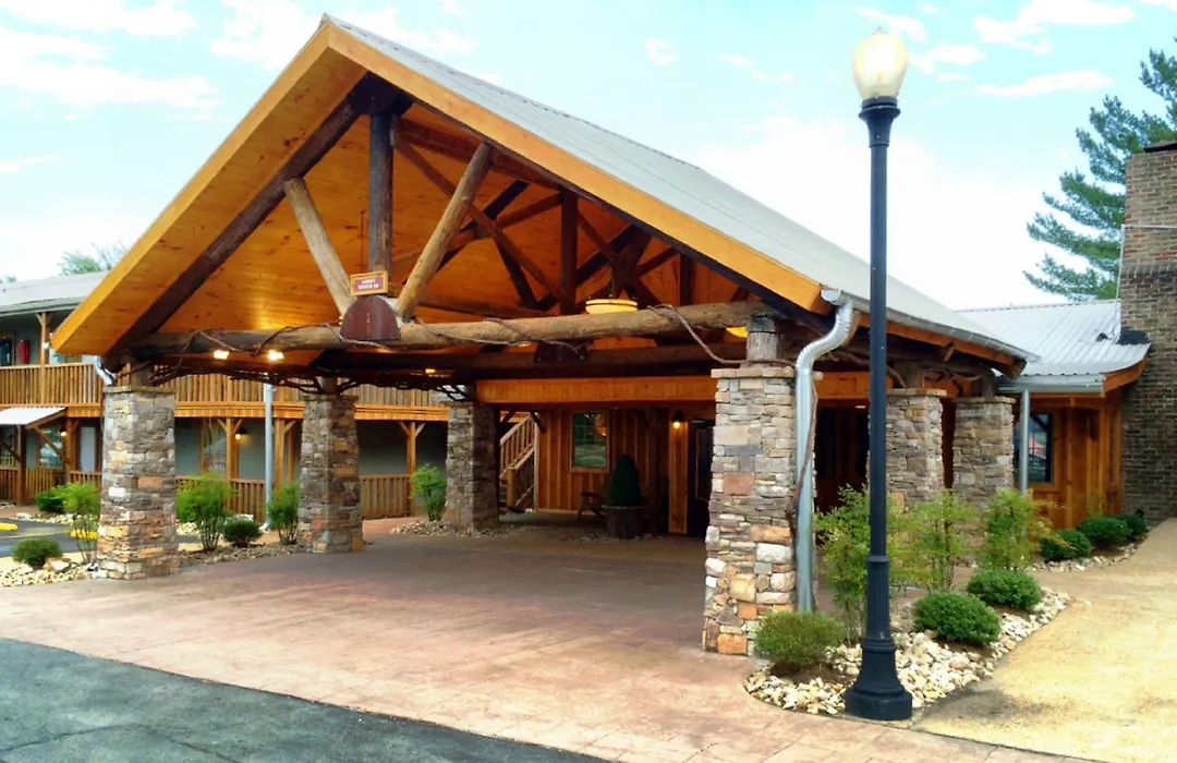 The Smoke House Lodge-1
