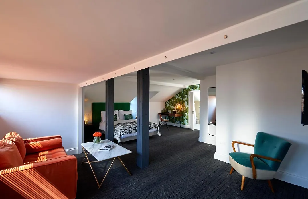 The Lodge Hotel - Putney-1