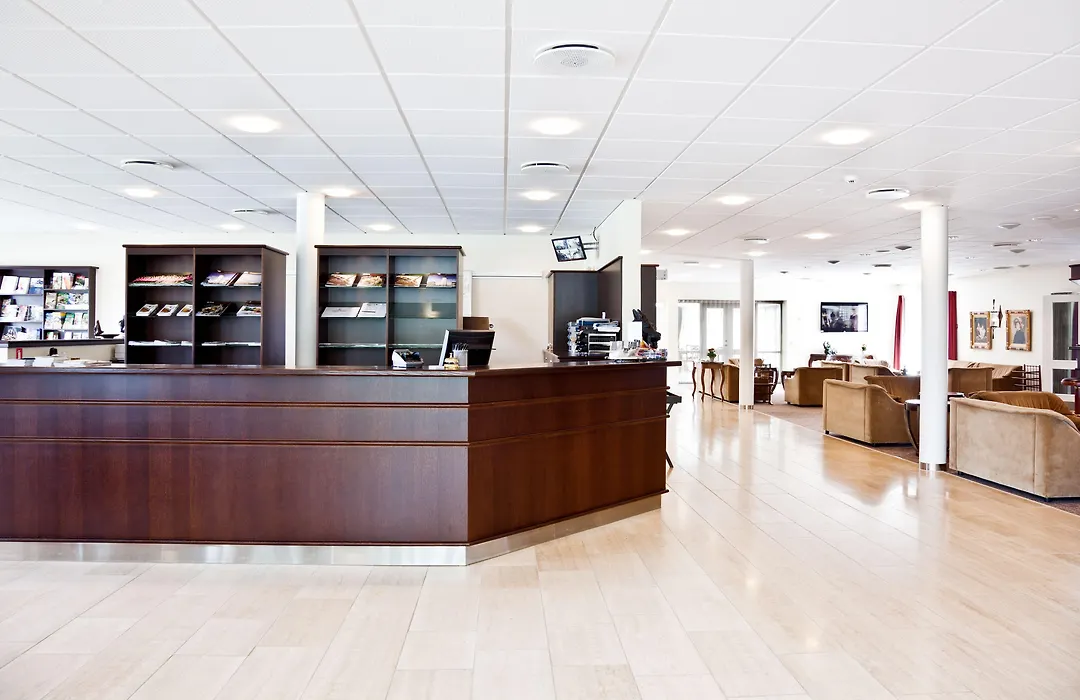 Montra Hotel Sabro Kro-1