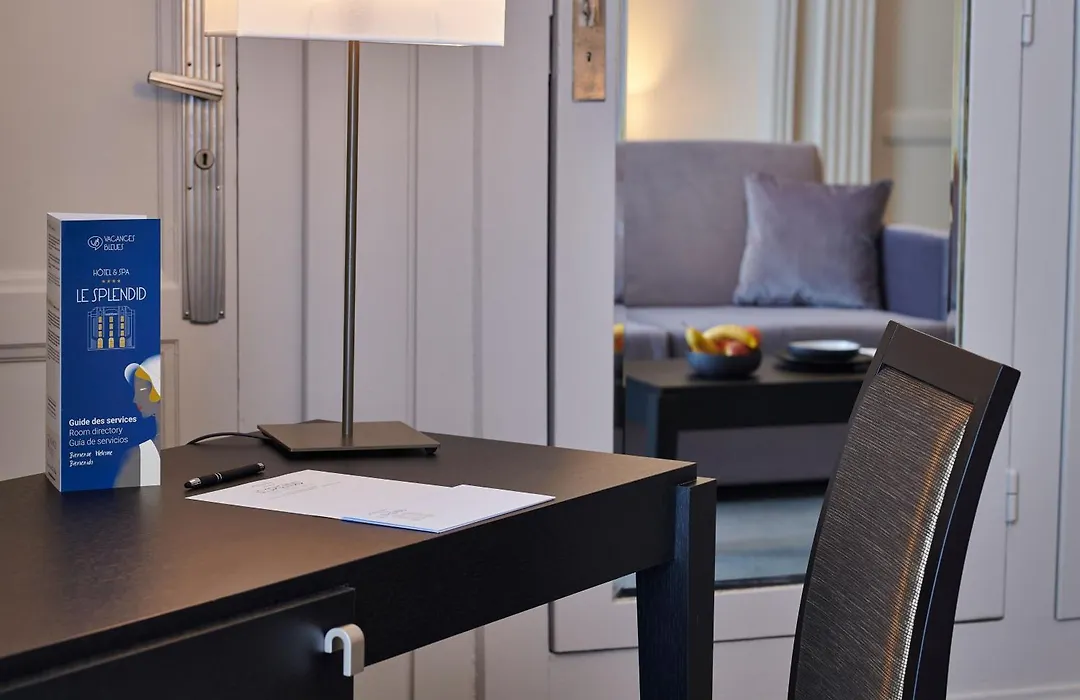 Hotel & Spa Vacances Bleues Le Splendid-1