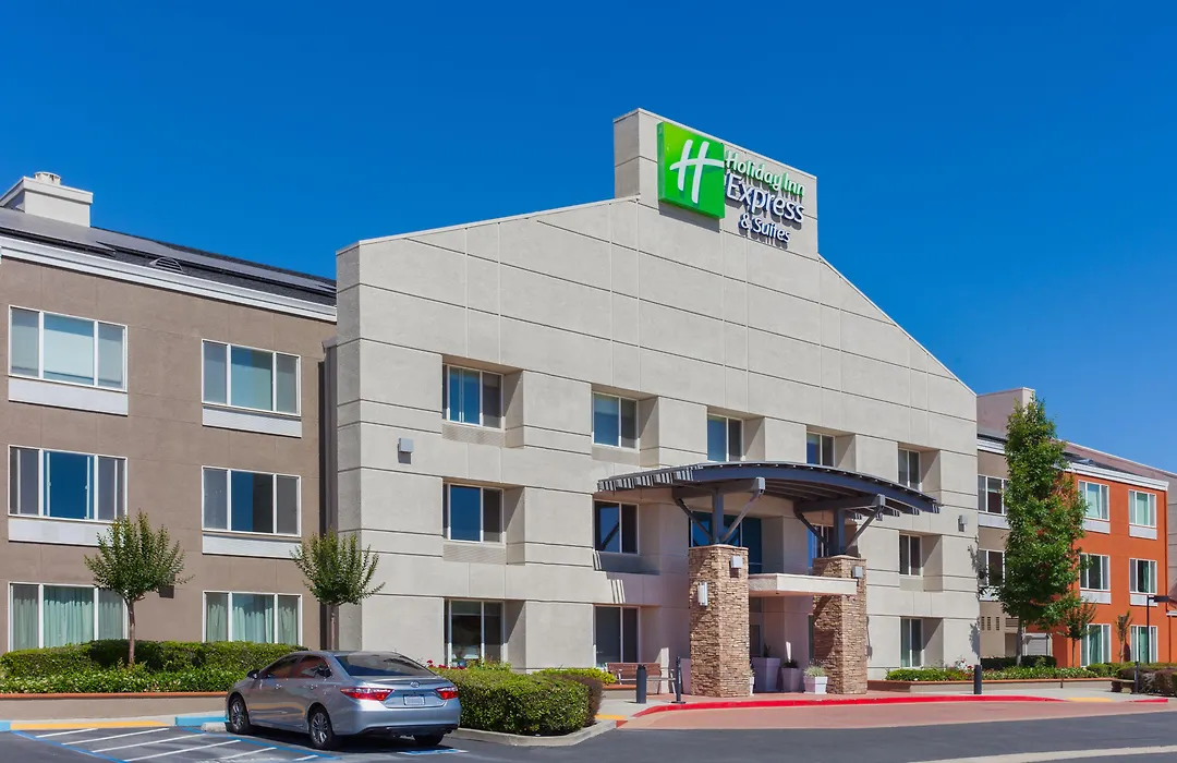 Holiday Inn Express Elk Grove West I-5 By Ihg-1
