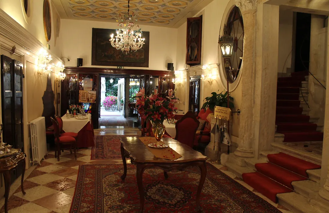 Hotel Palazzo Abadessa-1
