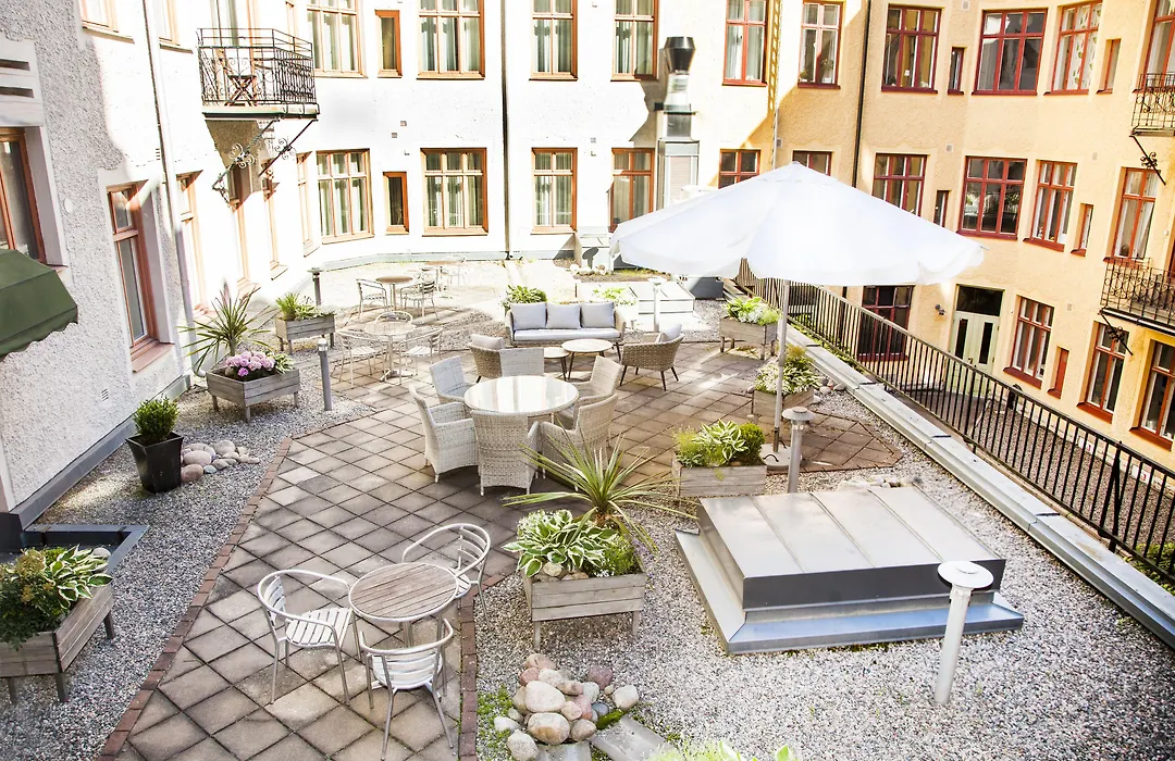 Hotel Oerebro-1