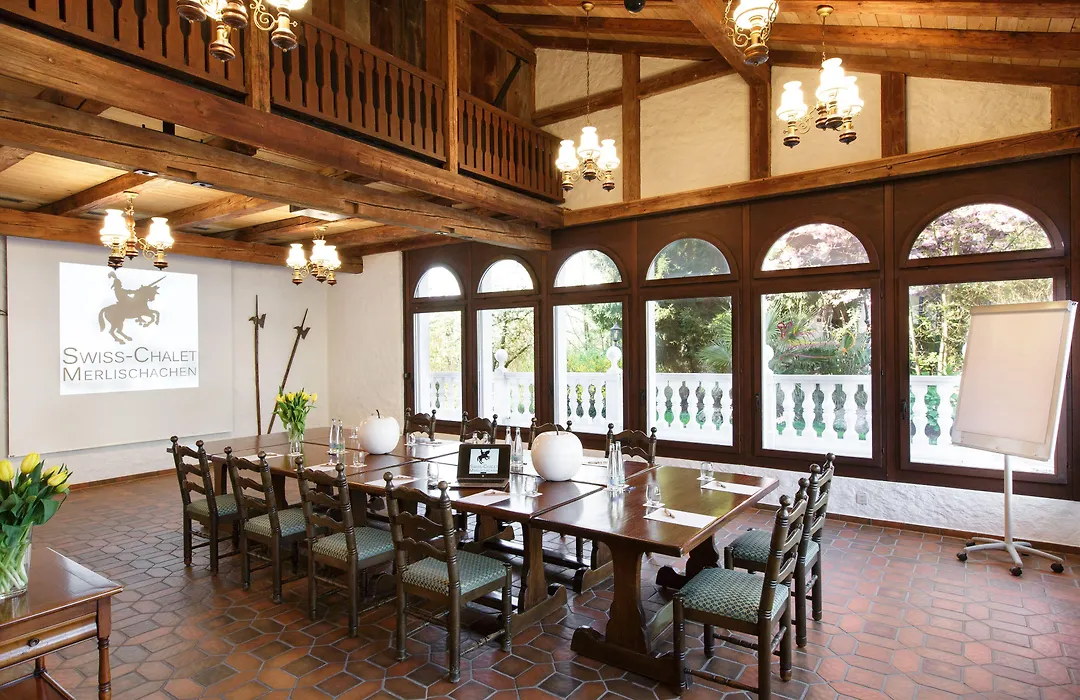 Swiss-Chalet Merlischachen - Romantik Schloss-Hotel Am See-1