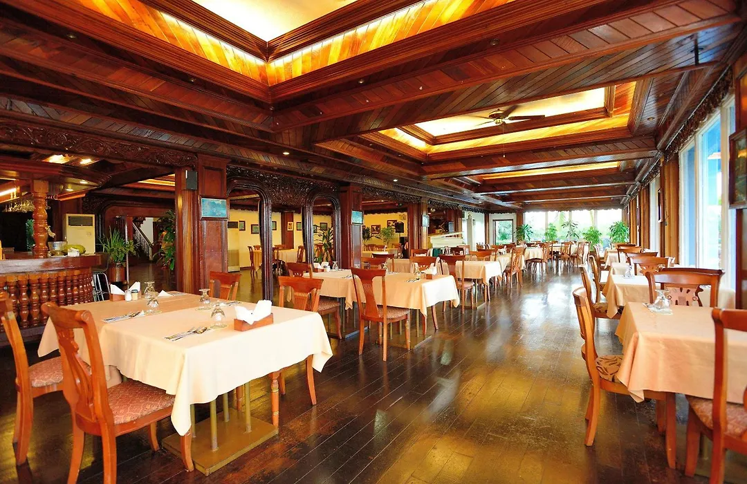 Airai Water Paradise Hotel & Spa-1