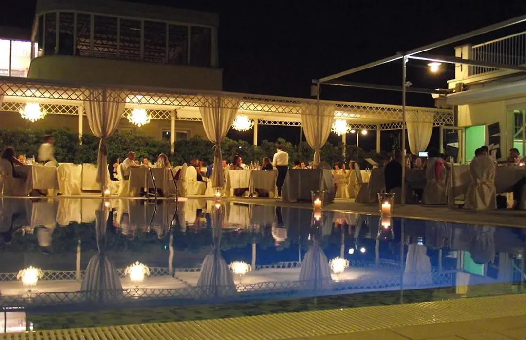 Zanhotel Centergross-1