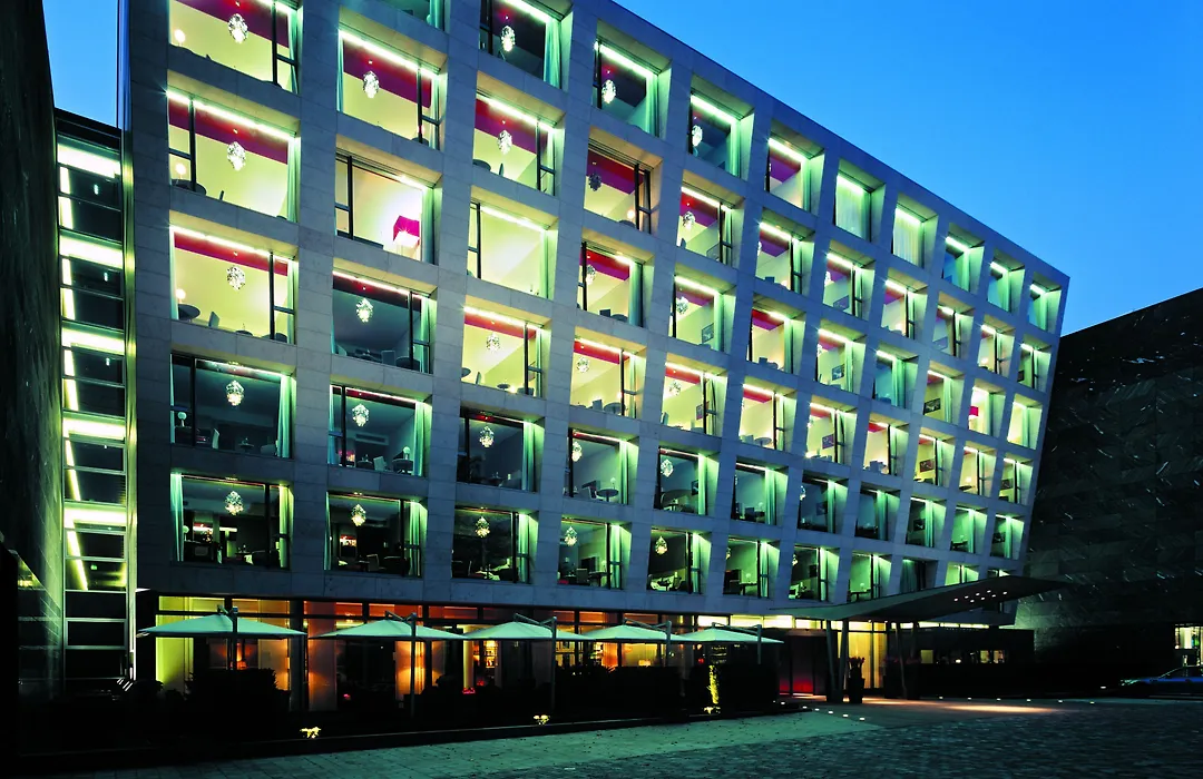 Radisson Blu Media Harbour Hotel, Duesseldorf-1