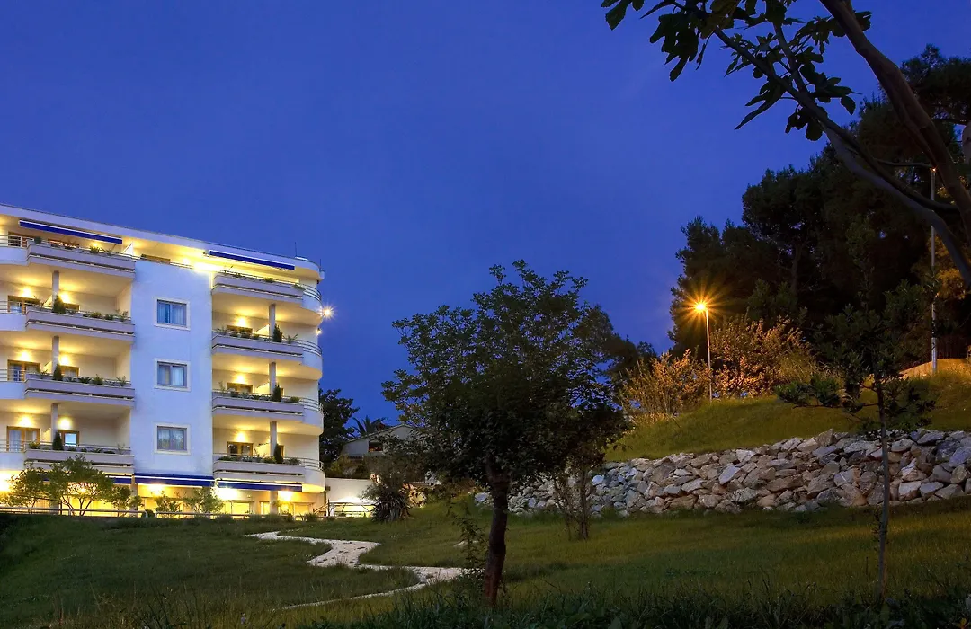 Hotel Eden-1