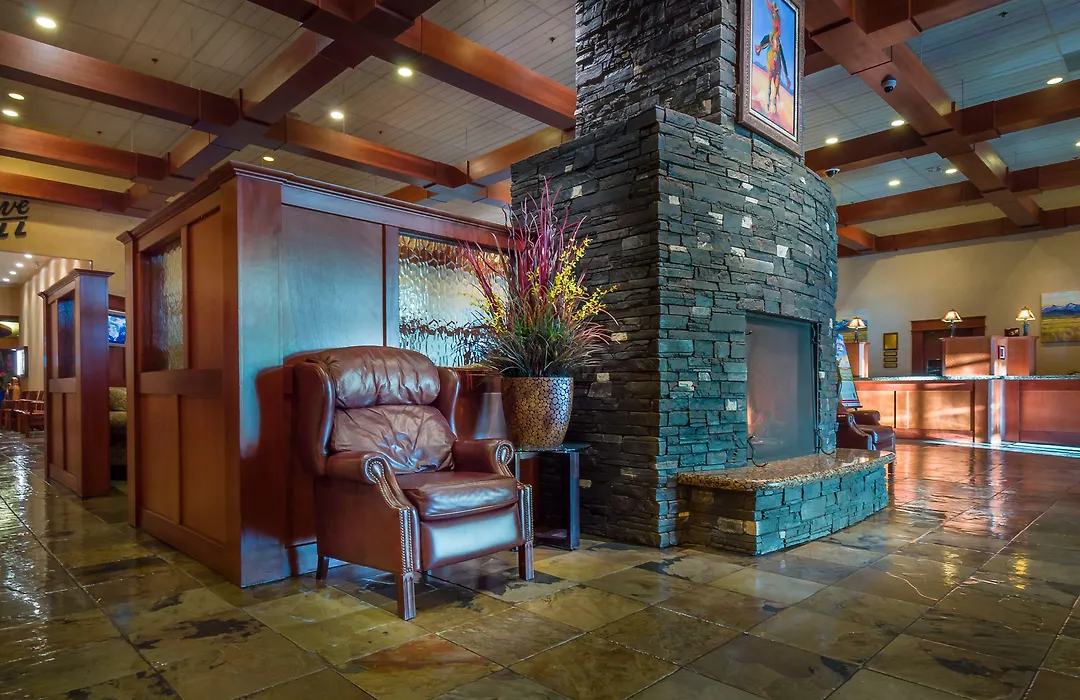 Deerfoot Inn And Casino-1