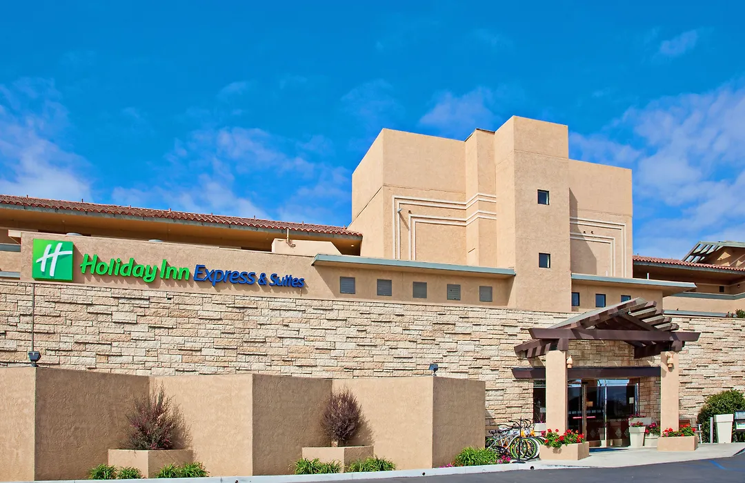Holiday Inn Express Hotel & Suites Ventura Harbor By Ihg-1