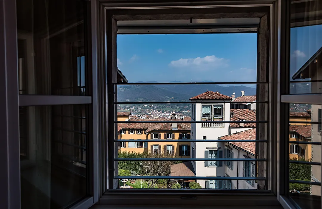 Hotel Piazza Vecchia-1