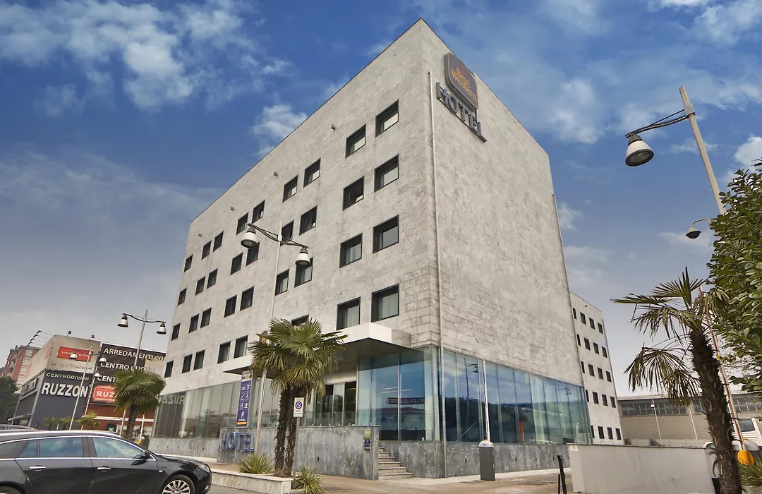 Best Western Hotel Goldenmile Milan-1