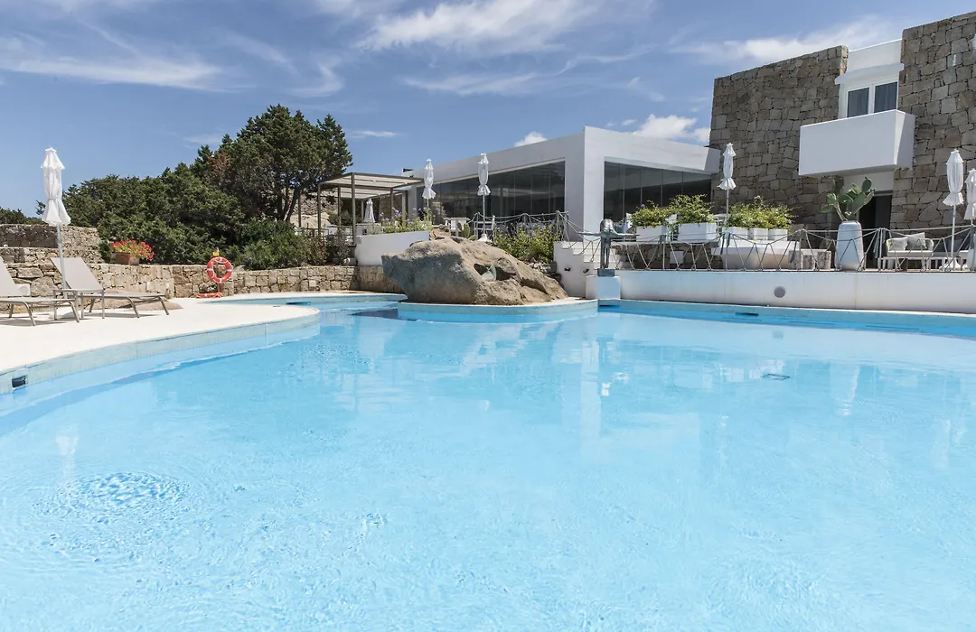 Hotel Grand Relais Dei Nuraghi-1