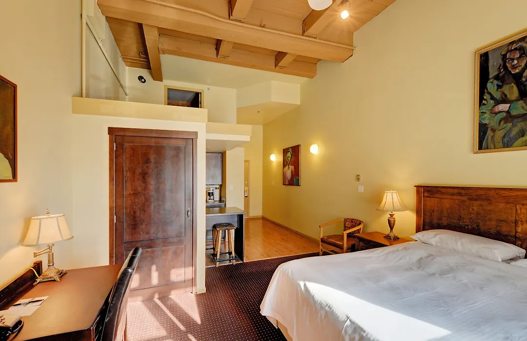 Swans Hotel-1