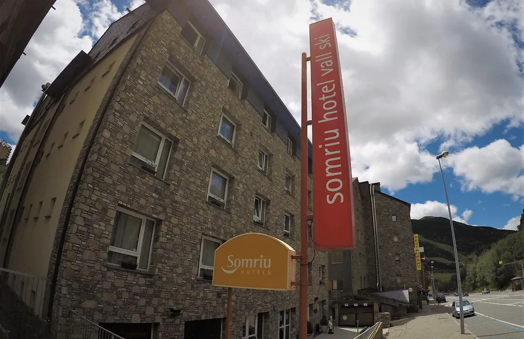 Somriu Hotel Vall Ski-1