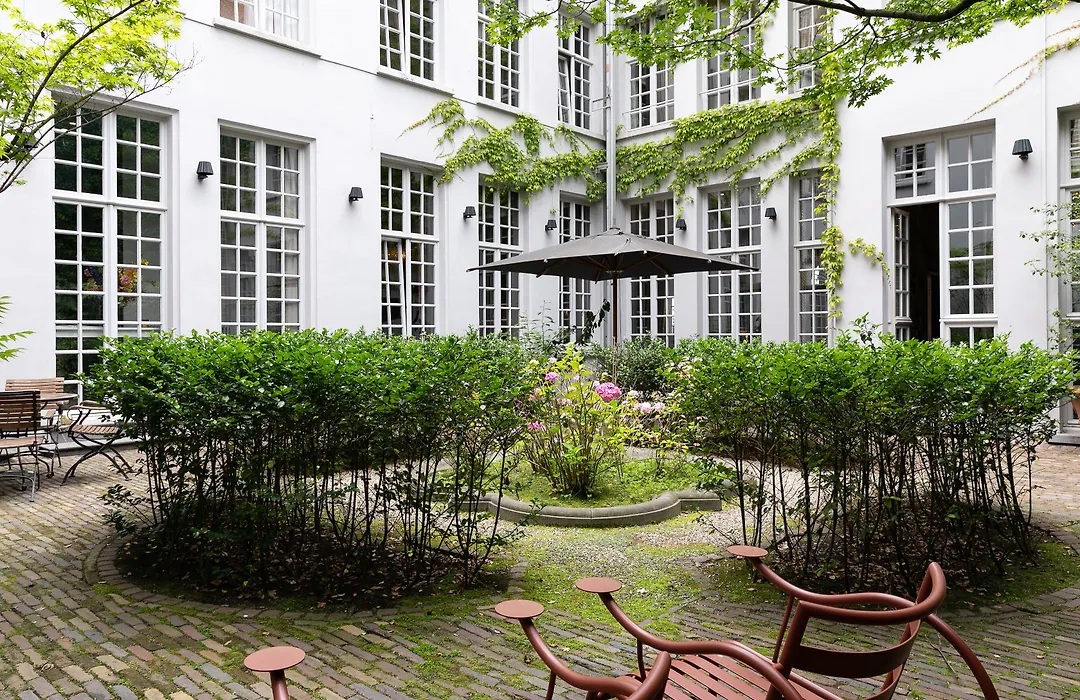 Hotel De Witte Lelie -Small Luxury Hotels Of The World-1