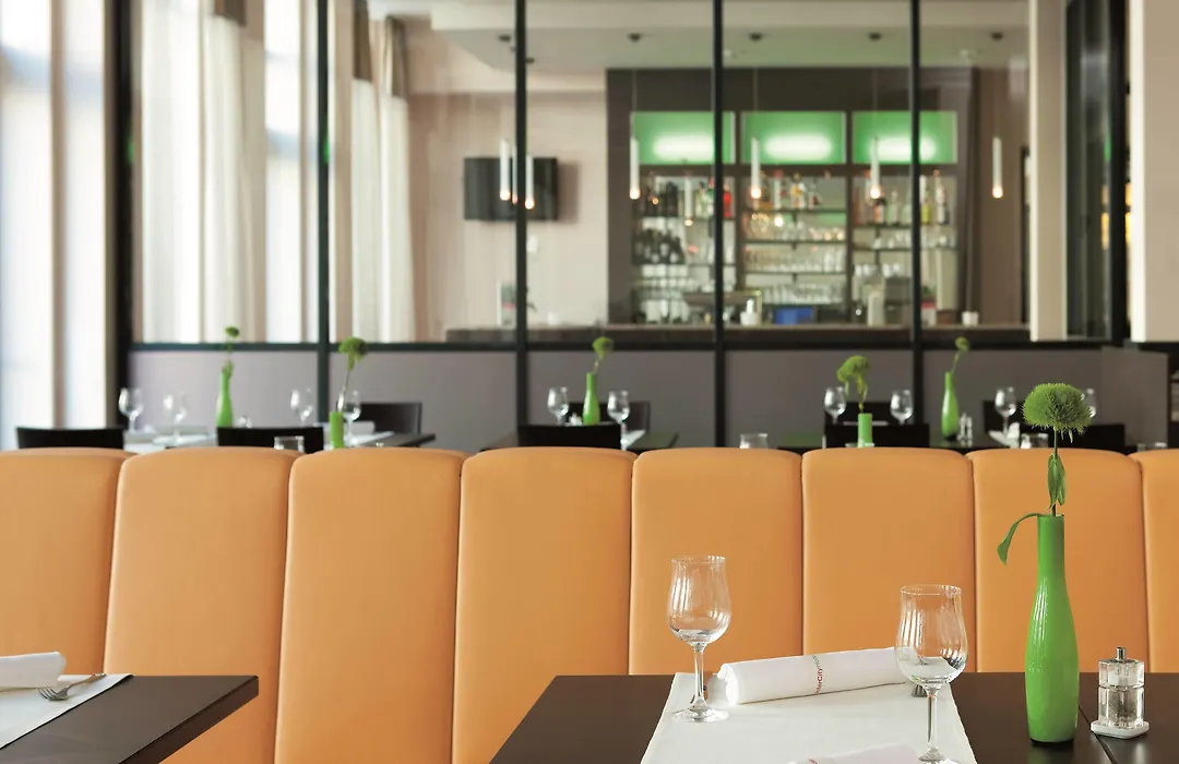 Intercityhotel Hannover-1