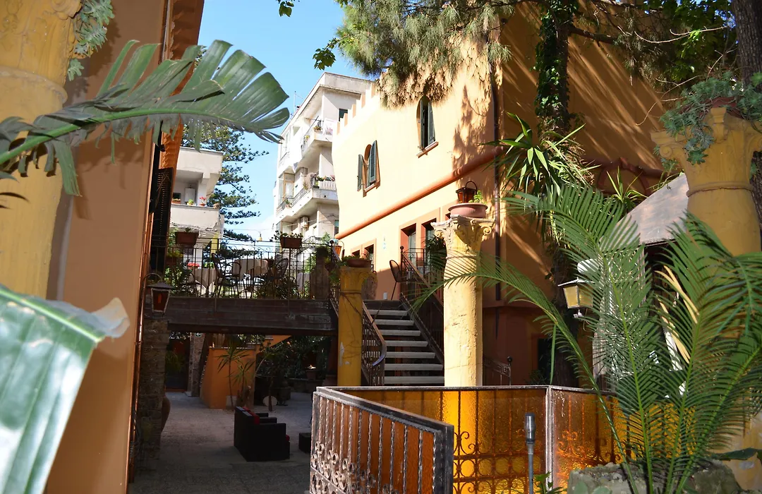 Hotel Villa Antica Tropea-1