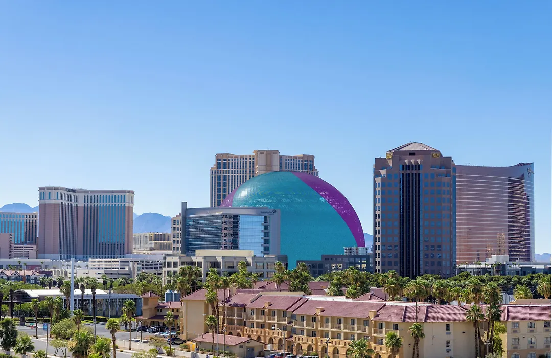 Doubletree By Hilton Las Vegas East Flamingo-1