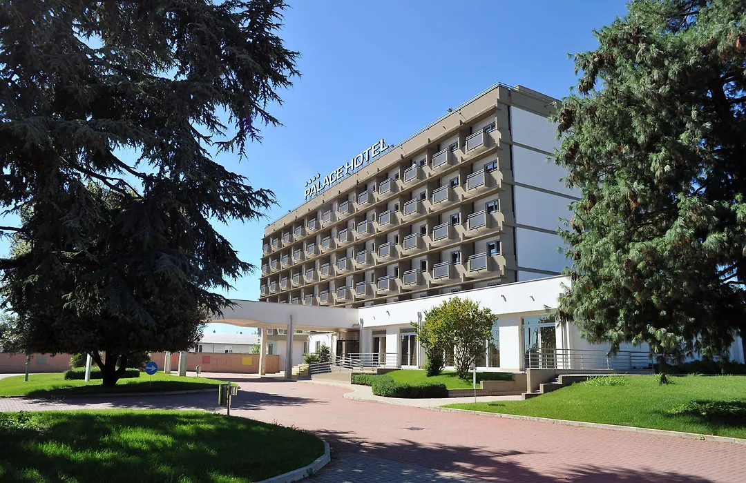 Palace Hotel Zingonia-1