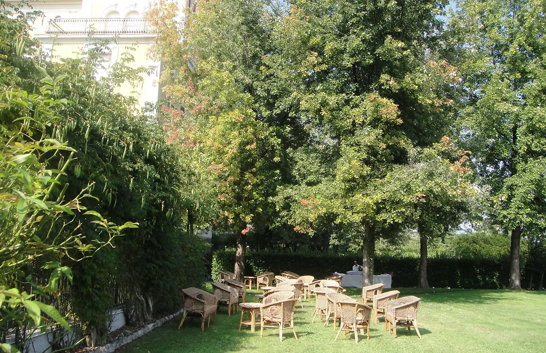 Hotel Villa Malpensa-1