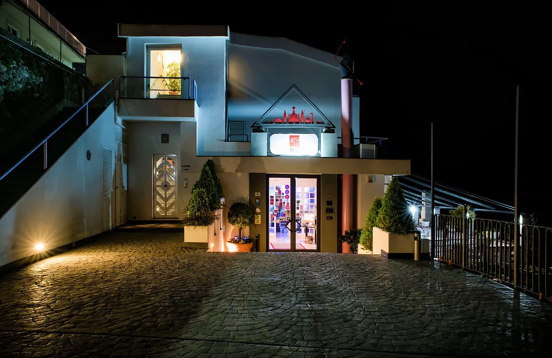 Albergo Diffuso Bacco Furore-1