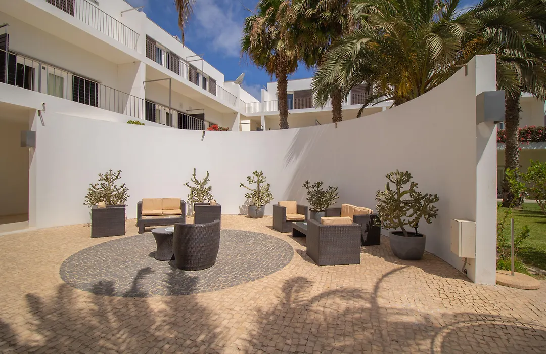 Hotel Dunas De Sal-1