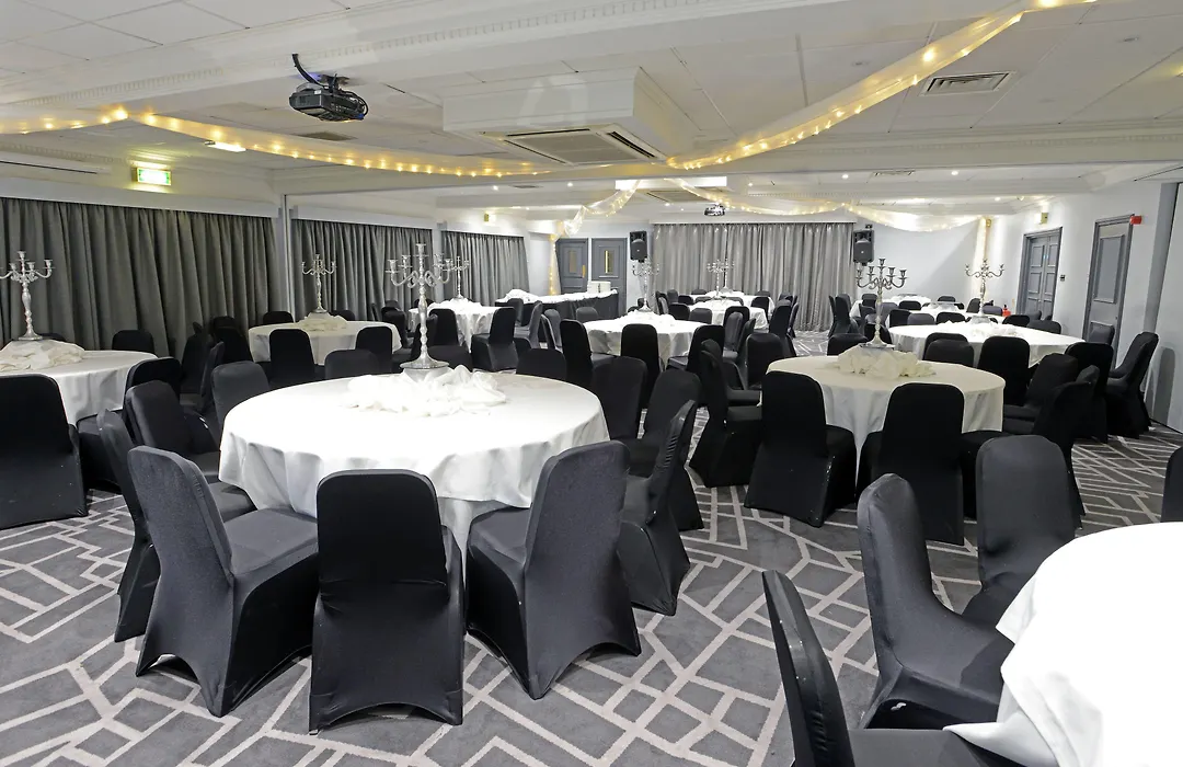 Village Hotel Hull-1