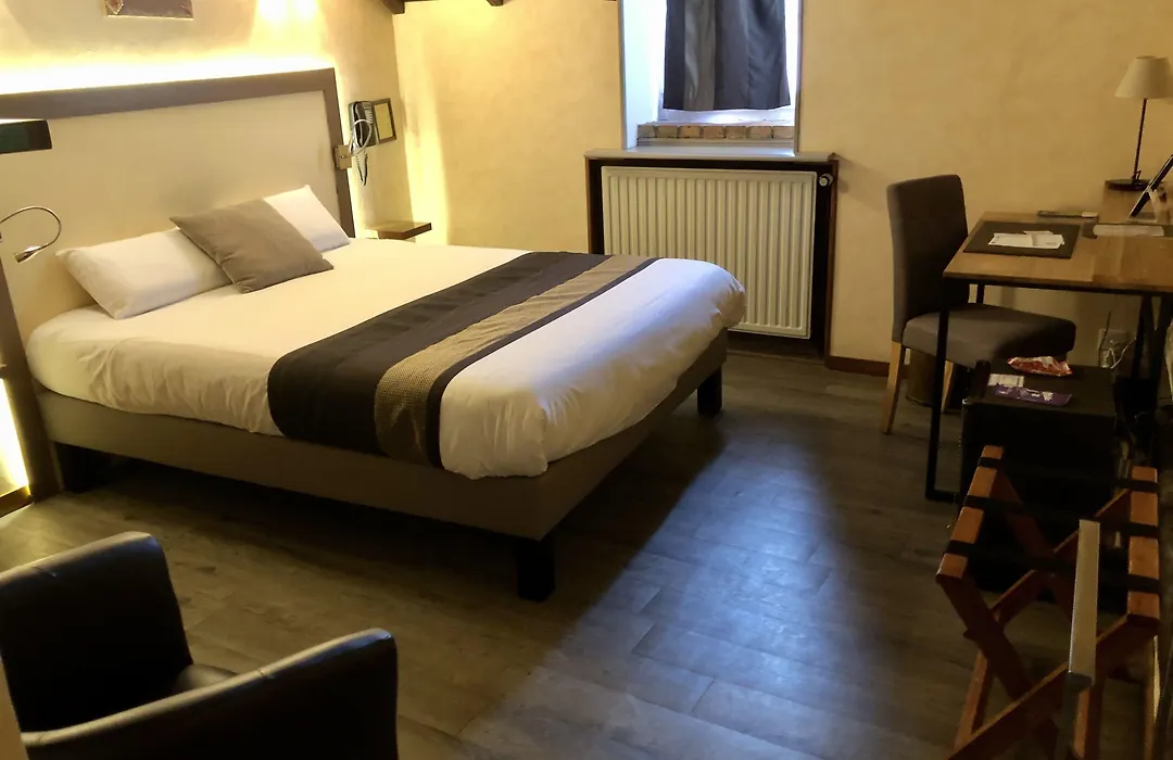 Logis Hotel Oasis-1