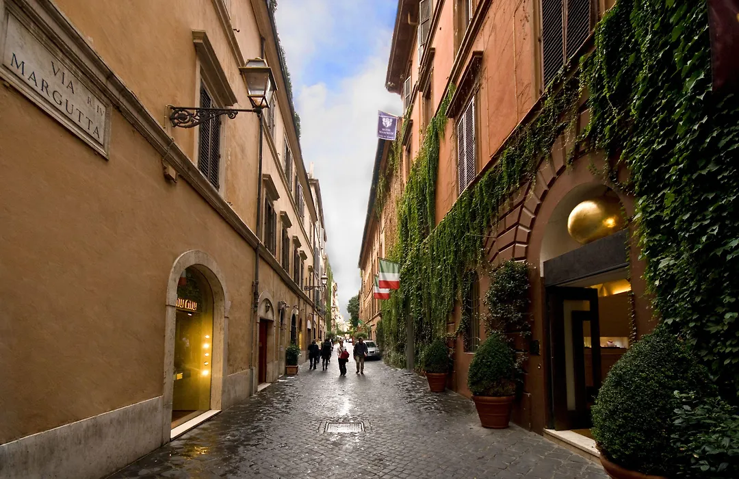 Hotel Manfredi Suite In Rome-1