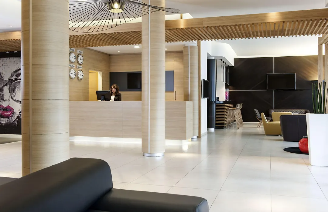 Novotel Brussels Centre Midi-1