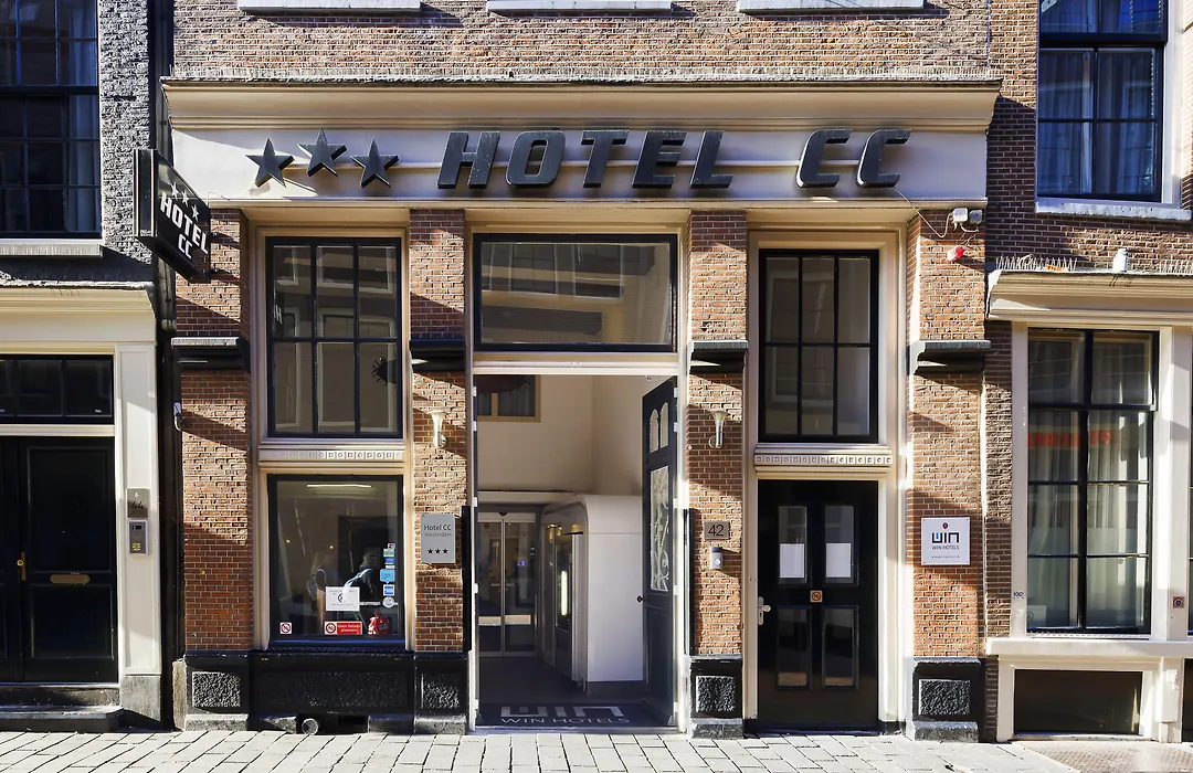 Hotel CC-1